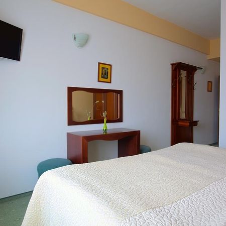 Hotel Opal Клуж-Напока Экстерьер фото